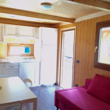 캠프장 Tigullio & 3*