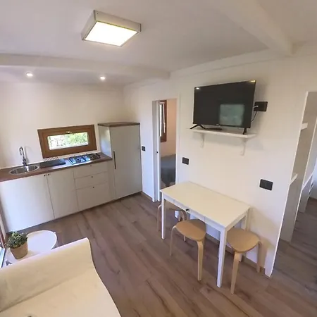 Tigullio & אתר קמפינג