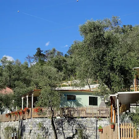 אתר קמפינג Tigullio &